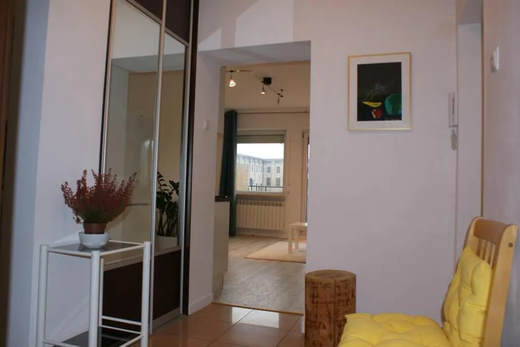City Center- Large Apartment With National Musee View Warsaw Poland